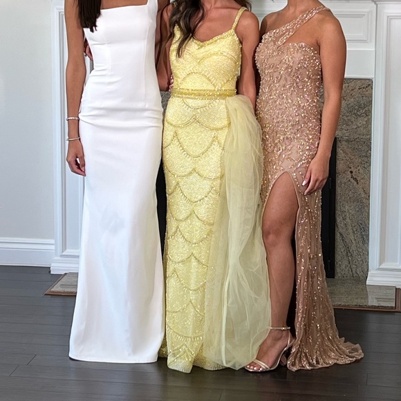 Custom Couture Gown- Yellow sequin Gown - Picture 4 of 4